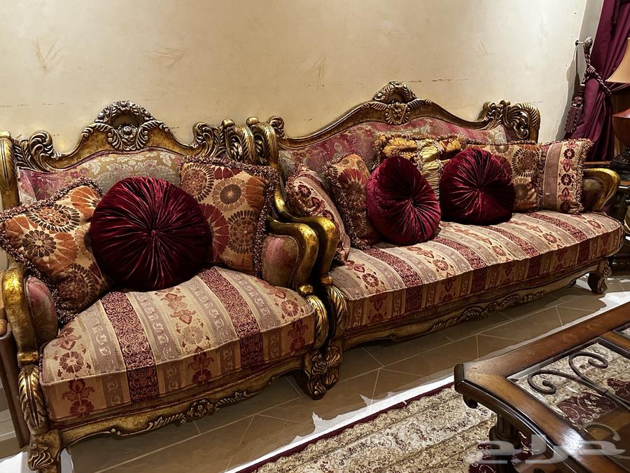 Classic Sofa for Sale from AMDAR Furniture with Carpet and Curtain64389626591745111