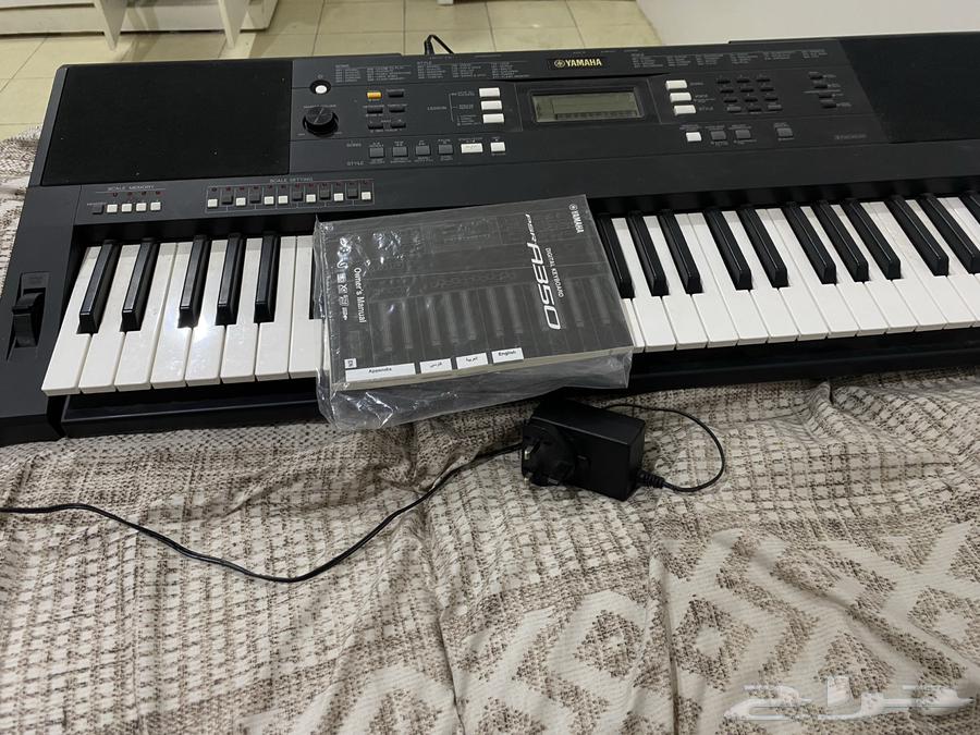 بيانو للبيع64389211093891110