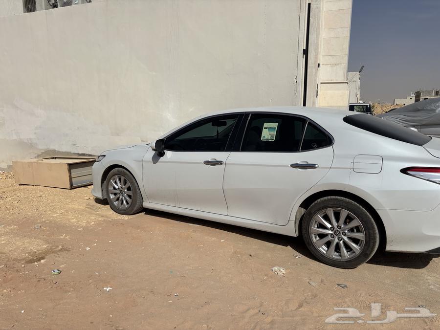 Camry 2020 GLE, first owner64532733628033114