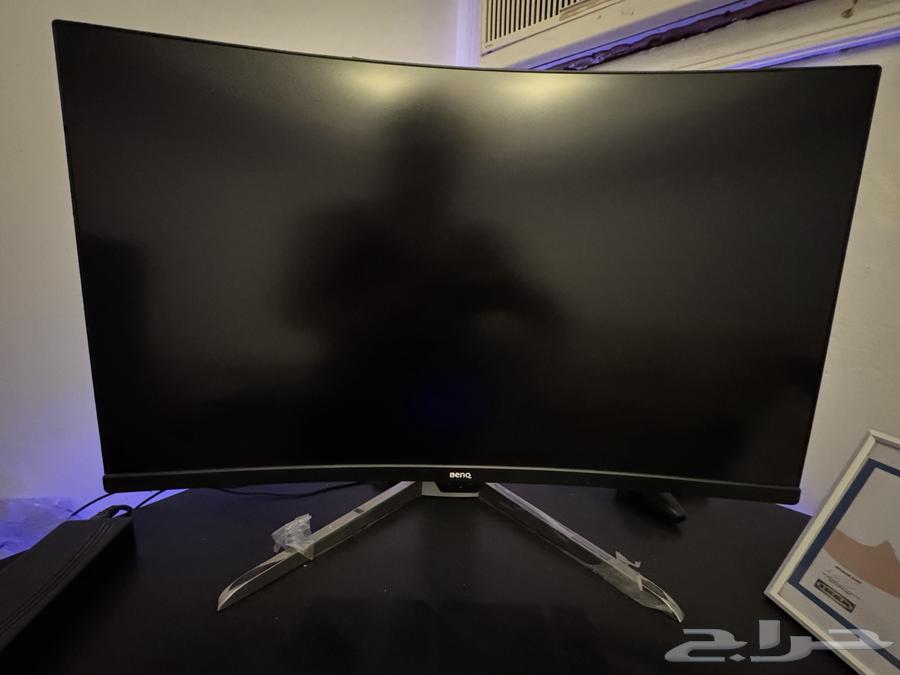 شاشة بن كيو منحنية 31.564382073159553112