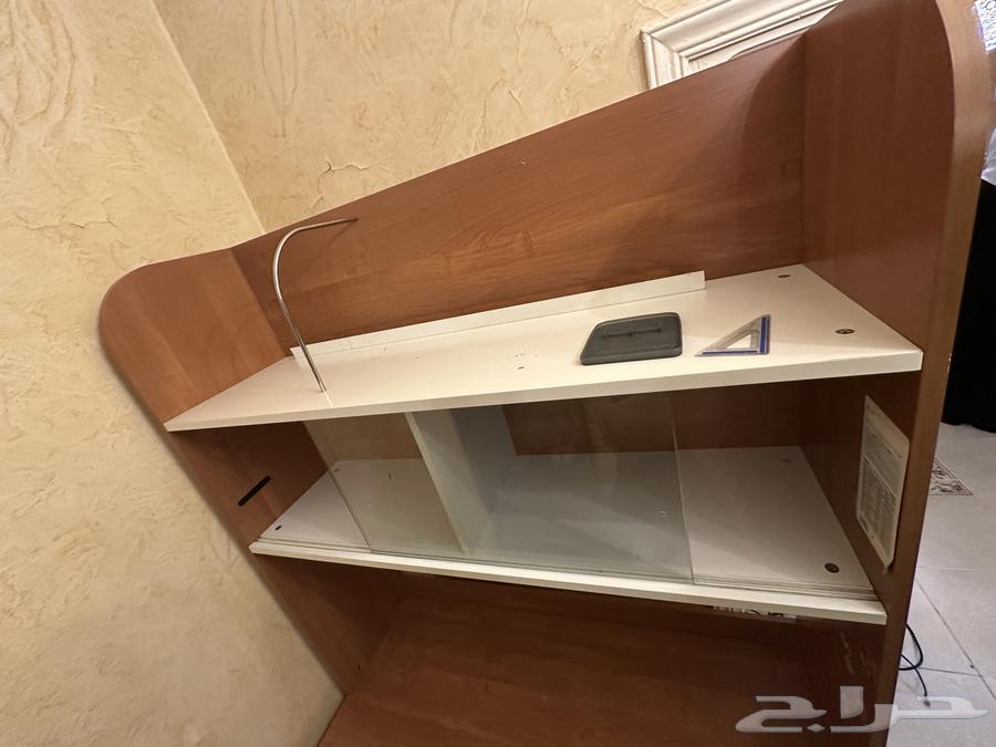 مكتب للبيع بسعر رمزي64388245659779111