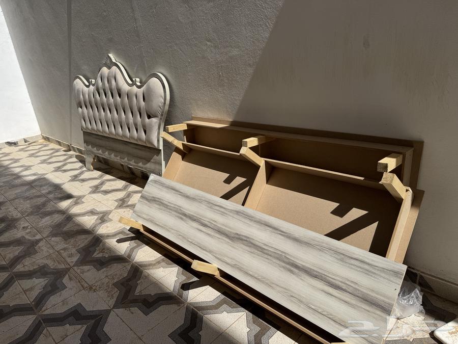 سرير خشب نفرين (مترين في مترين)64391119740931110