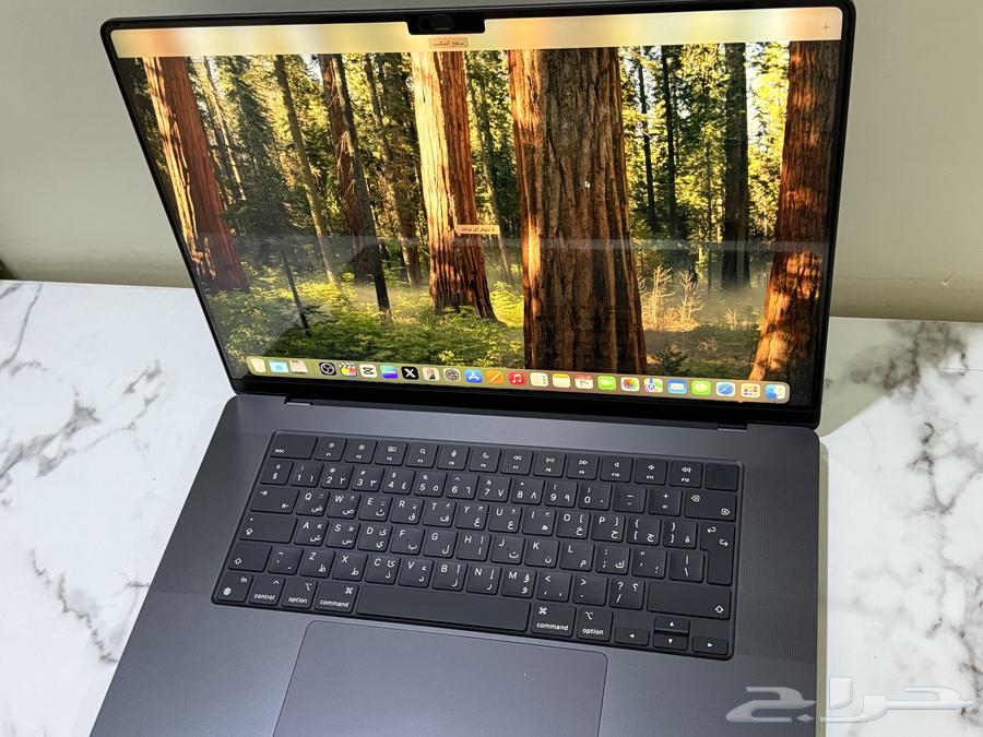 للبيع ماك بوك برو 16 إنش - أسود - M3 Pro - نظيف جدا64384534966787111