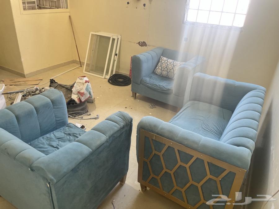 3 كنب الي يبيه يجي ياخذه عاجل64384437940994112