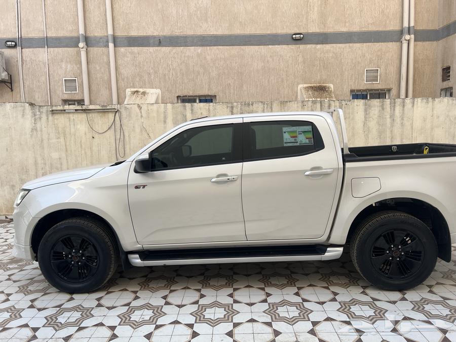 Isuzu GT 202264531463021059112