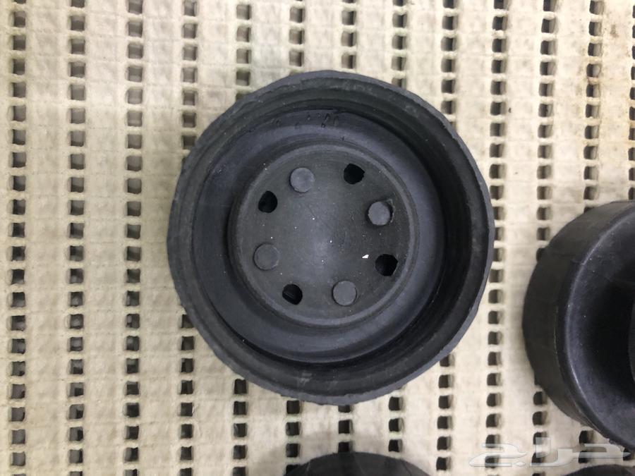 غطاء قربة موية رديتر جمس وشفر 84-87 وتركب لاغلب الكلاسيك64537282064770112