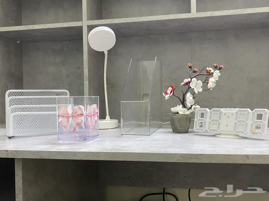 مكتب كبير للبيع مستعجل64380888365057112