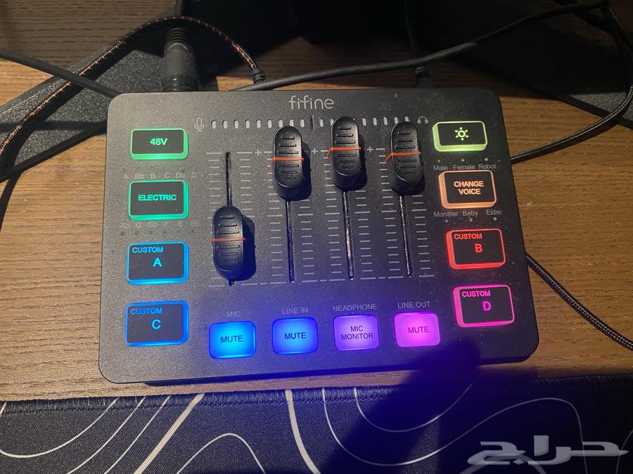 Complete setup with all accessories64378178797443114