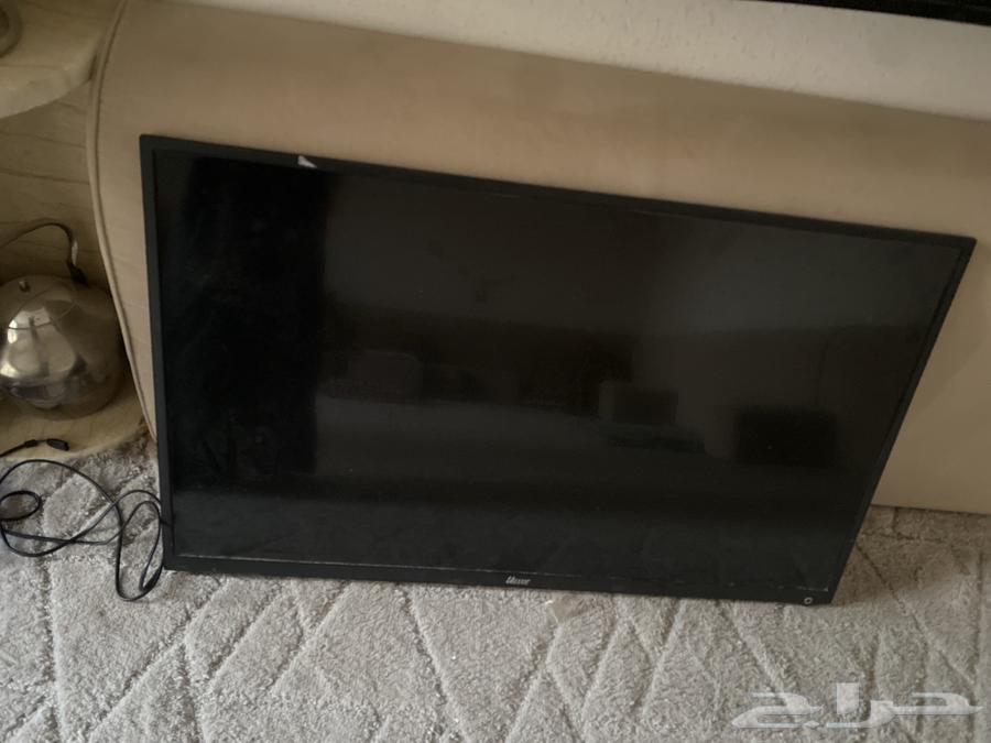 تلفزيون فيه كسر بسيط وشغال تعال خذه ولو ب 1564386947867778110