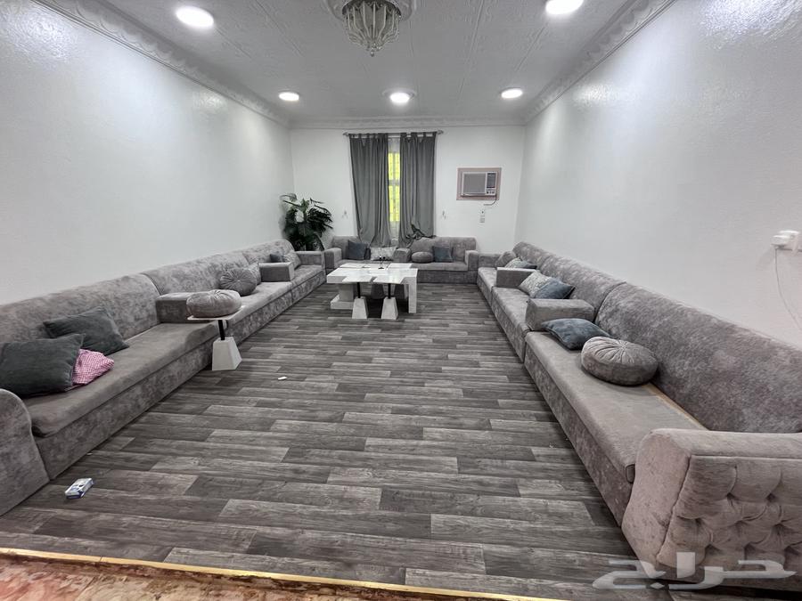 كنب للبيع64385621067650110