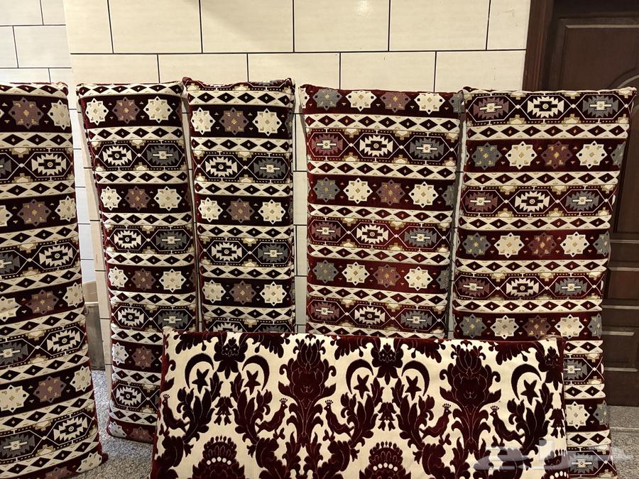 Clean rattan floor seating set consisting of 6 pieces with lightly used cushions64388949582595111