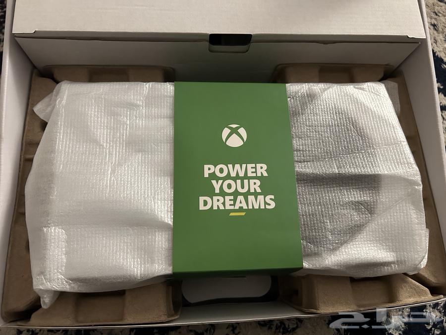 Xbox Series S clean with box64387425008257112