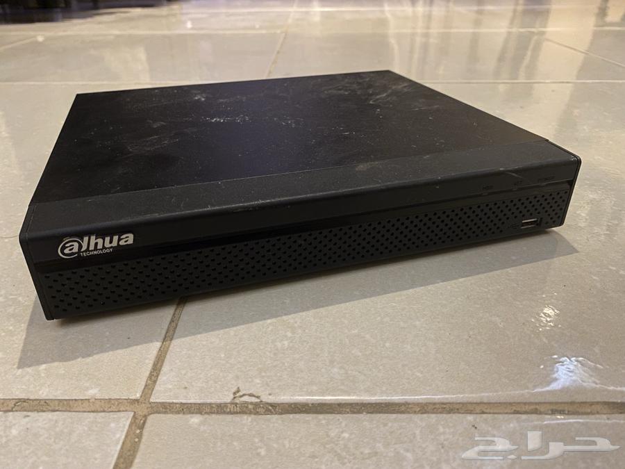 كاميرات مراقبة العدد اربعة64390305436547111