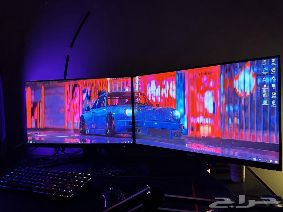 مع شاشتين وماوس قلوريس وكيبورد ريد دراقونPC بي سي للبيع64382873643522113