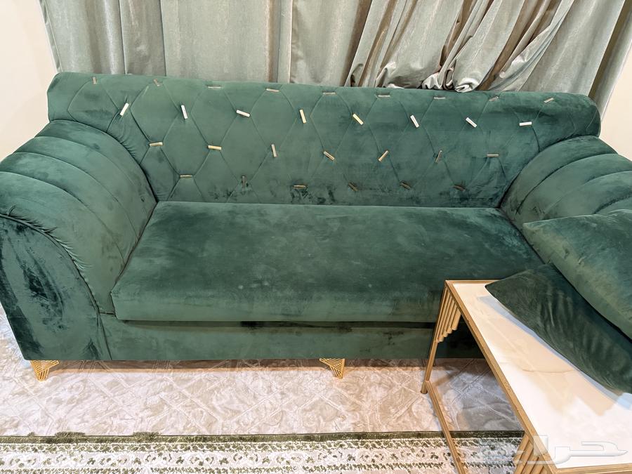 Three sofas, barely used and rarely used64382652075139111