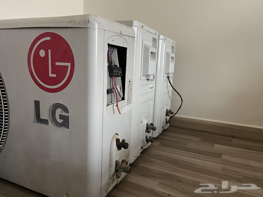 Split Ac64389654214914112