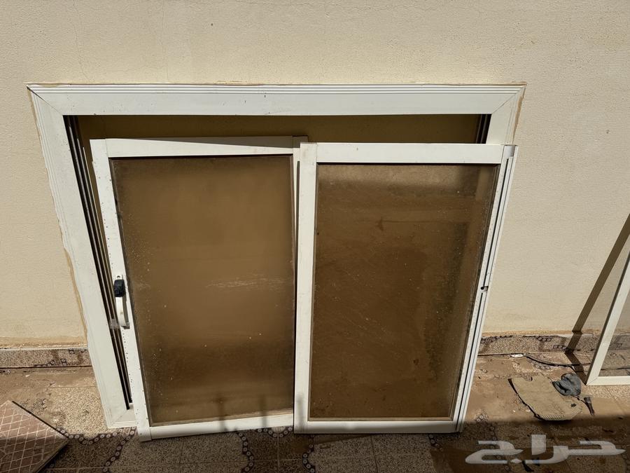 شباك المنيو للبيع64384036878593110