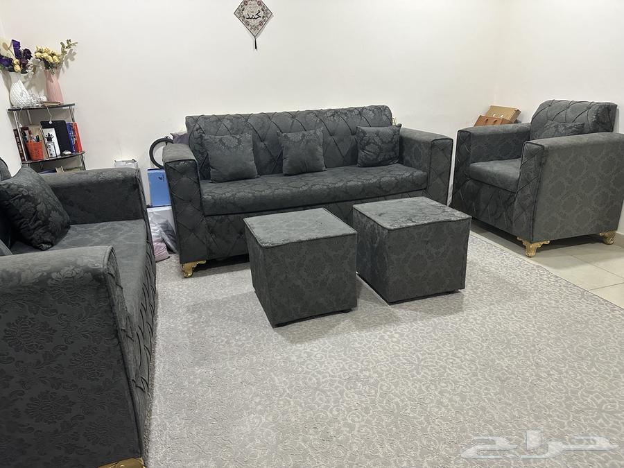 طقم مميز كنب مع طاولتين64391522708355110