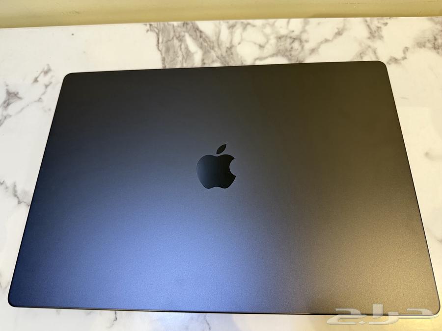 للبيع ماك بوك برو 16 إنش - أسود - M3 Pro - نظيف جدا64384534966787112