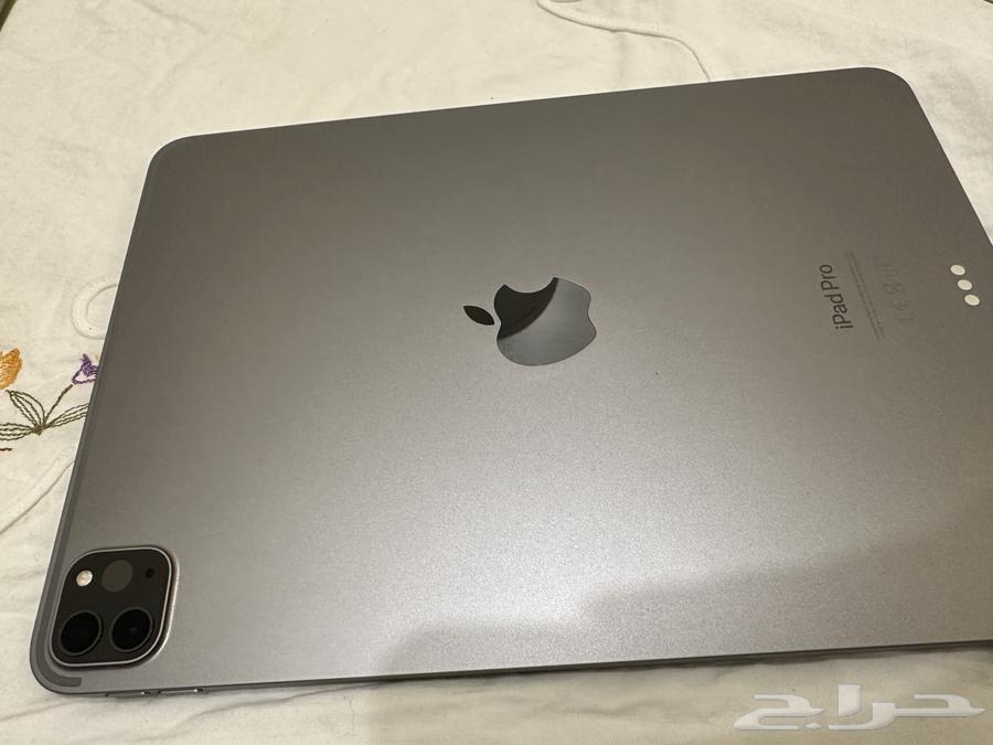 ايباد برو64389031740929112