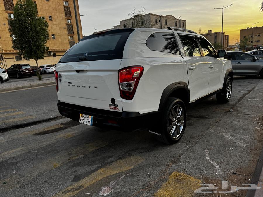 Rexton 4x4 model 2020 leather seats and low mileage with high torque power64520797626497114