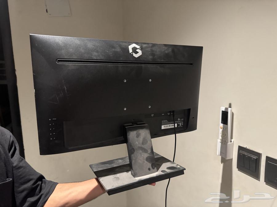 شاشة قيم أون شبه جديده64377768878082111