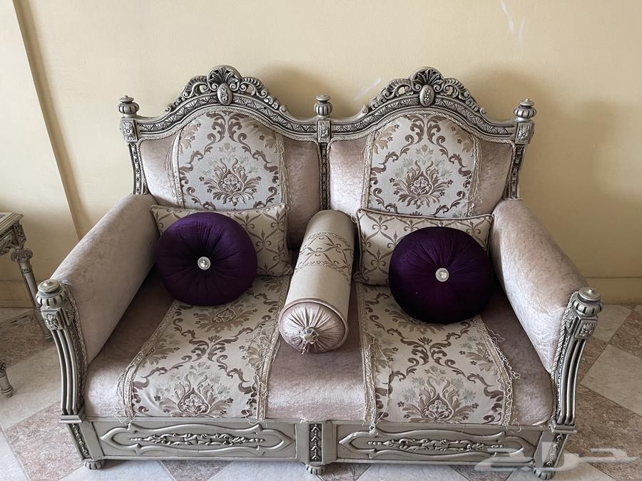 كنب كلاسيكي للبيع64385859509249113