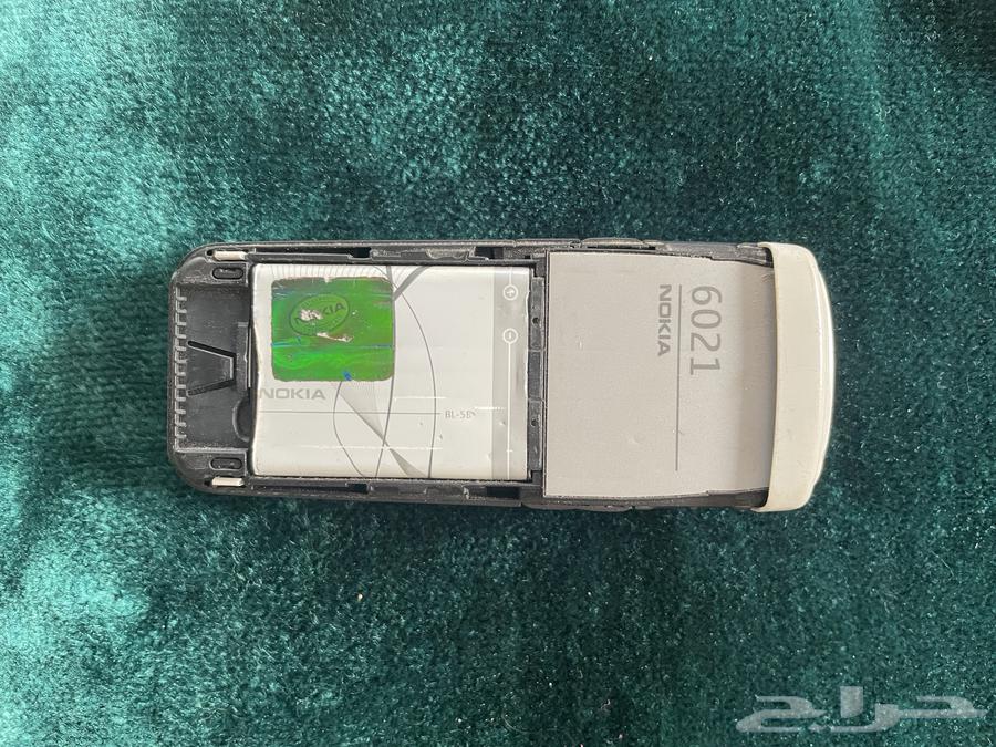 جوال نوكيا قديم العنيد64379370338817111