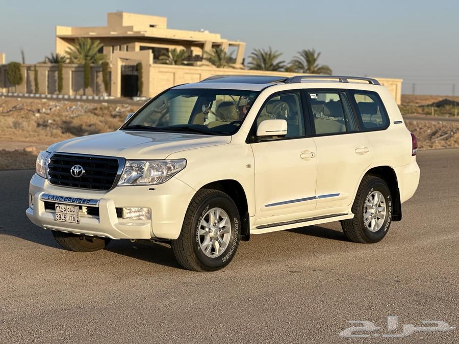 جيب لاندكروزر ستين عام بدي ومحركات وكاله64522005463682111