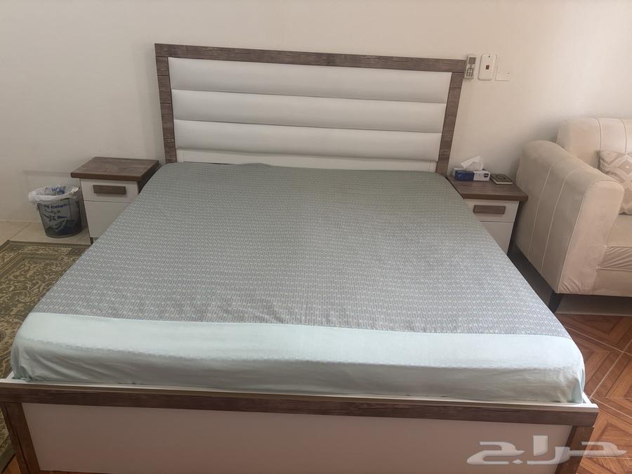 اثاث بيت كامل بالأجهزة بحالة ممتازة64381934582402111