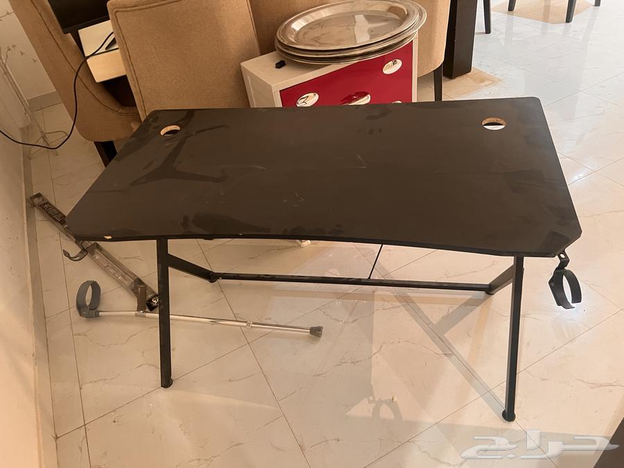 طقم طاولات خدمه بني 200 ريال طاوله64389086599299111