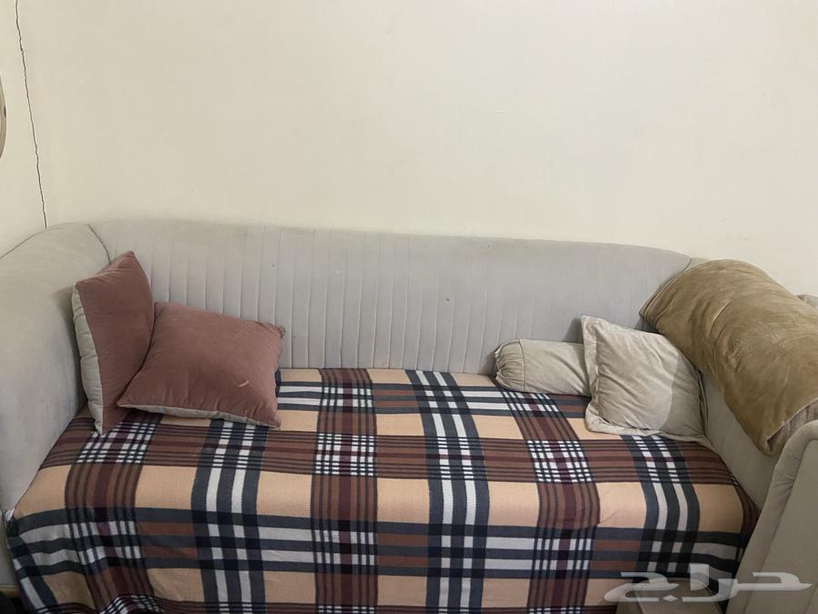 اثاث للبيع64382045189379111