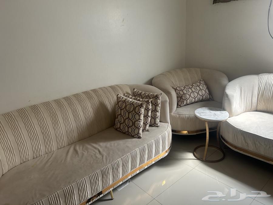 كنب لللبيع 5 قطع64380902431361110