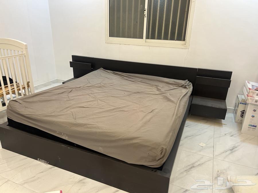 سرير لشخصين للبيع64384341572739111