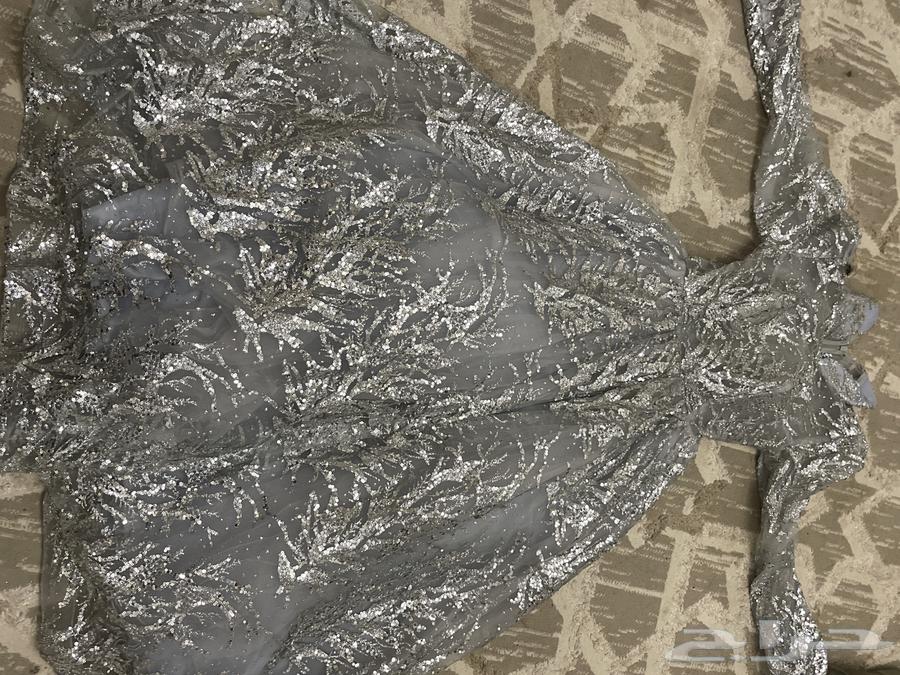فساتين مستعمله لبسه واحده للبيع ب50 قابل للانخفاض64381548225538111