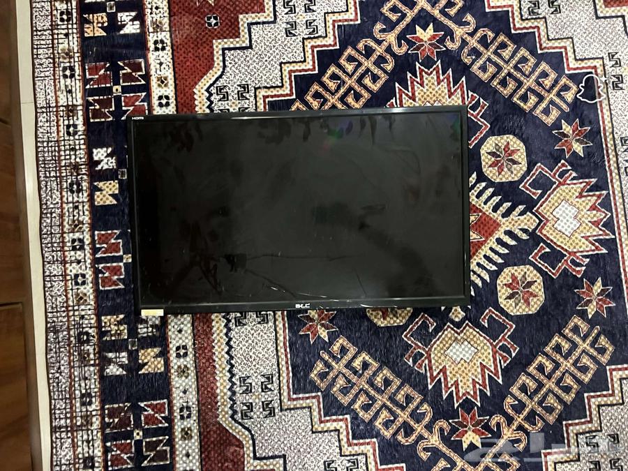 سير وشاشاتين بحالات جيدة وممتازة با اسعار جملية64384814140803113