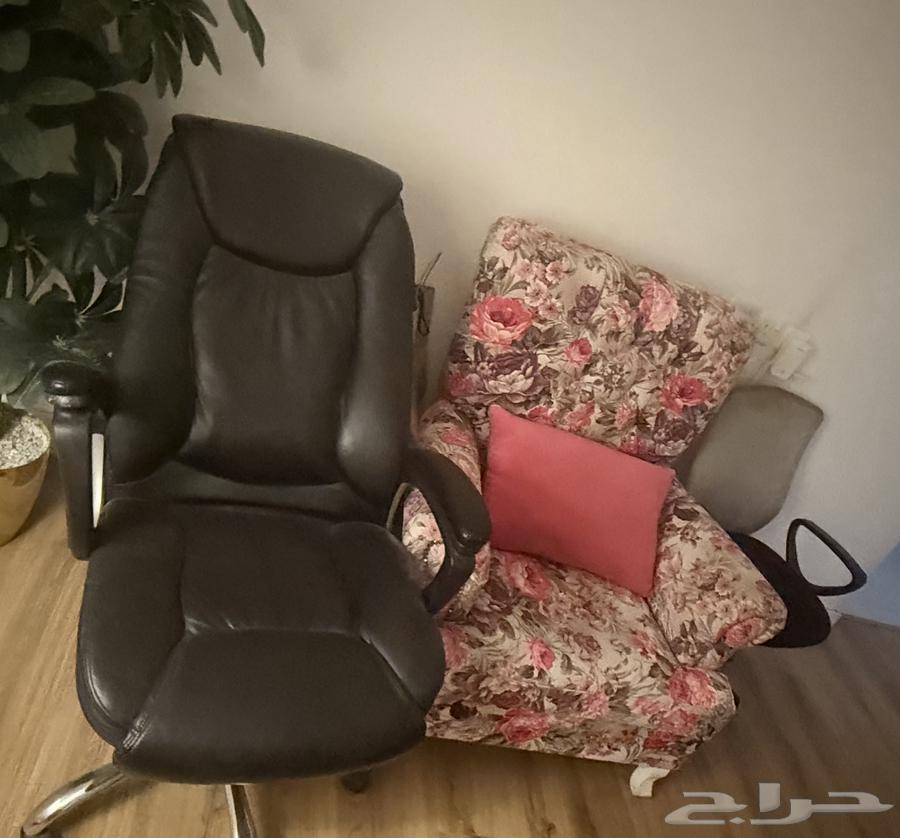 غرفة نوم ومكتبة تلفزيون64387132327425113