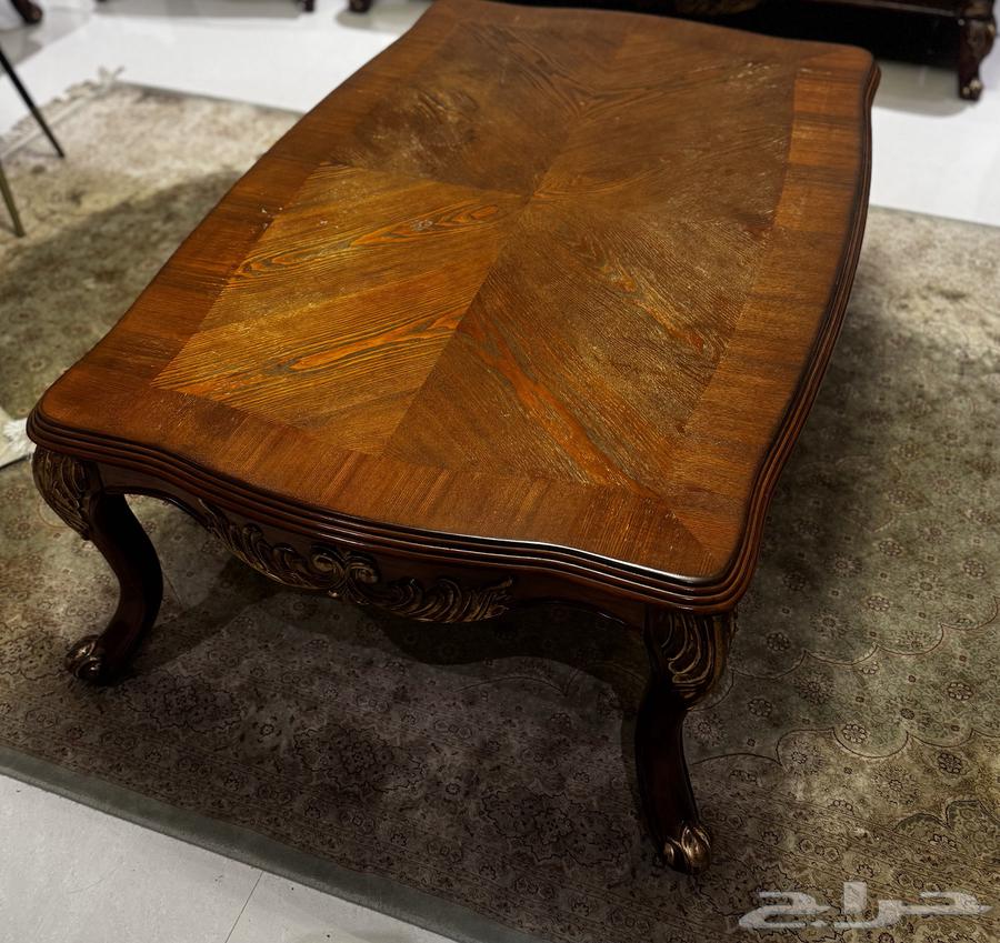 للبيع طاولة خشب طبيعي فاخرة64392470630915113