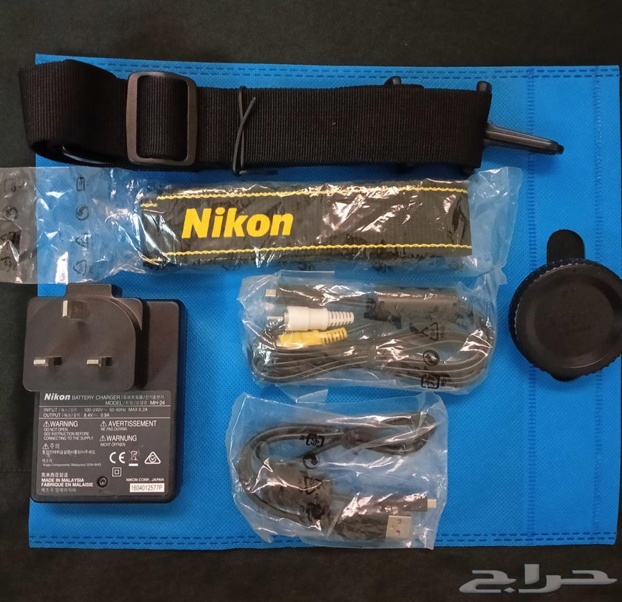 كاميرا من شركة نيكون طراز D3300 (2.5) بجميع ملحقاتها64380638733699114