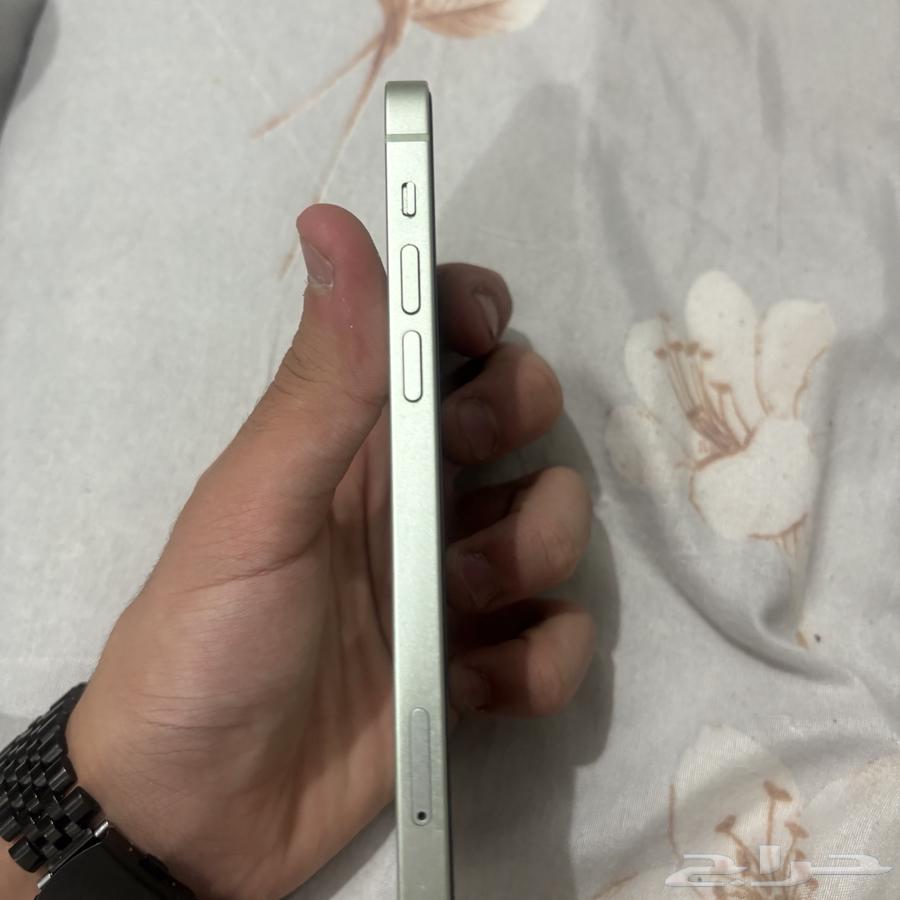 ايفون 12 للبيع64378440471937111