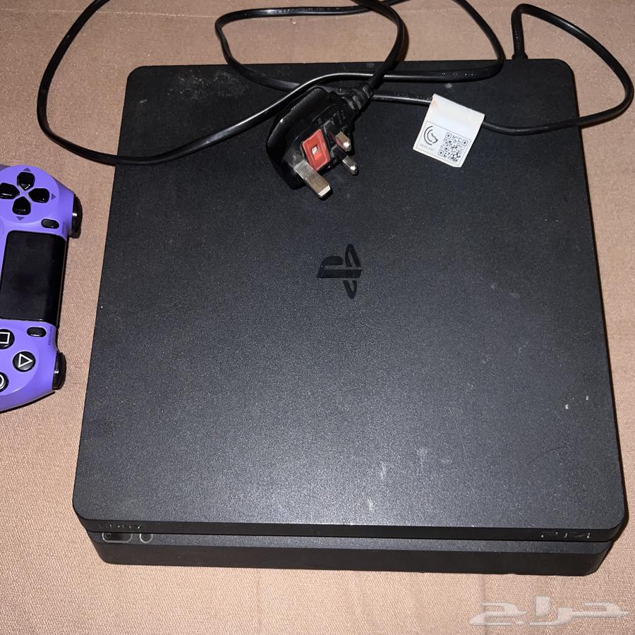 سوني بلاستيشن 4 سلم مع يد اصلية64389474443393110