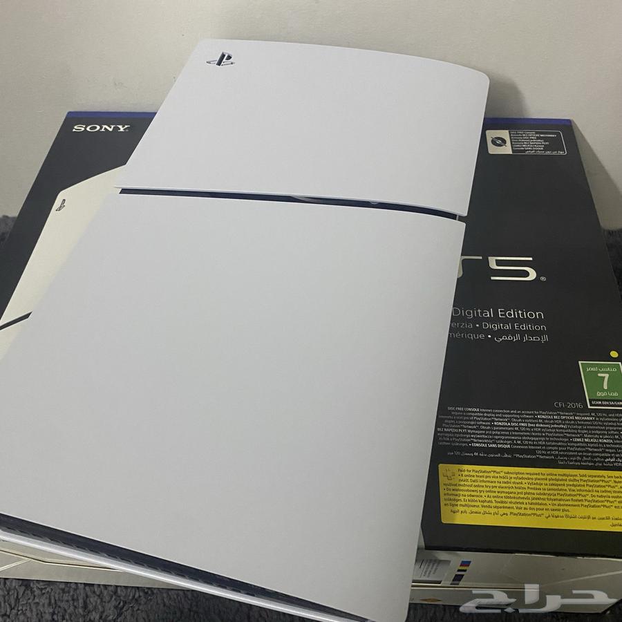 سوني5 للبيع جديد مابه خرابات لي4شهور شاريه من جرير64391701045889110