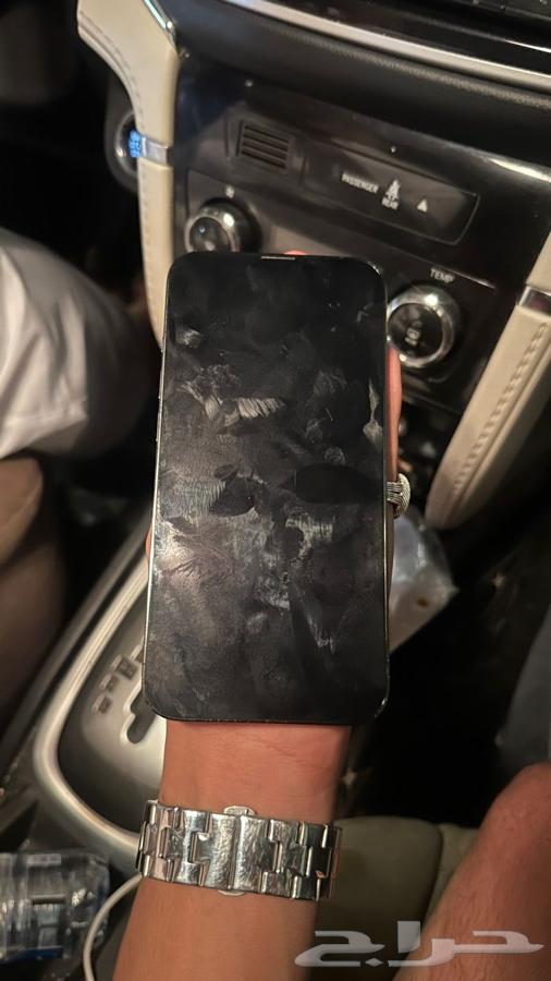 ايفون 13 برو نظيف ما انفك64392388294145110