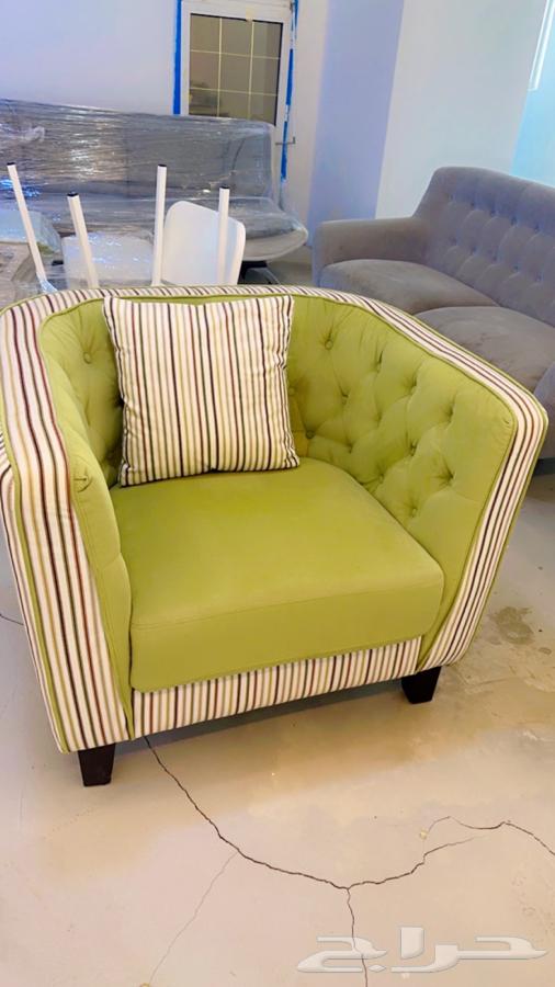 Furniture, appliances, and tables for sale64385887117955110