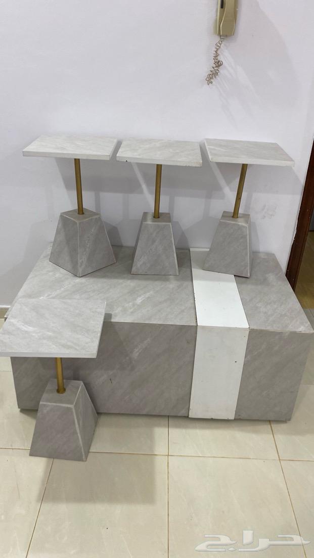 طاوله مستعمله يبيلها رش بويه على قشر الابيض64377550115074112