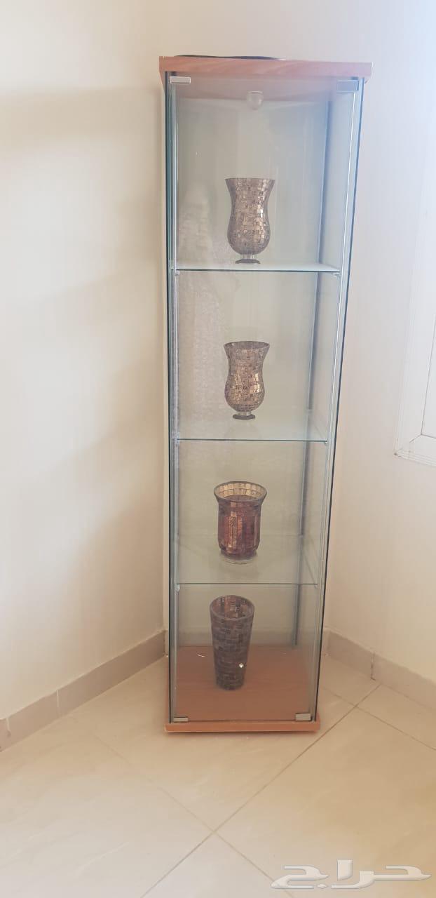 Entrance table, tea table, and carpet64378454981505113