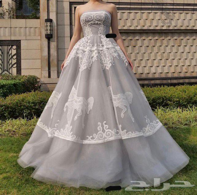 فستان مستعمل مره واحد مع اضافة اوف شولدر من ANNO64390870725635111