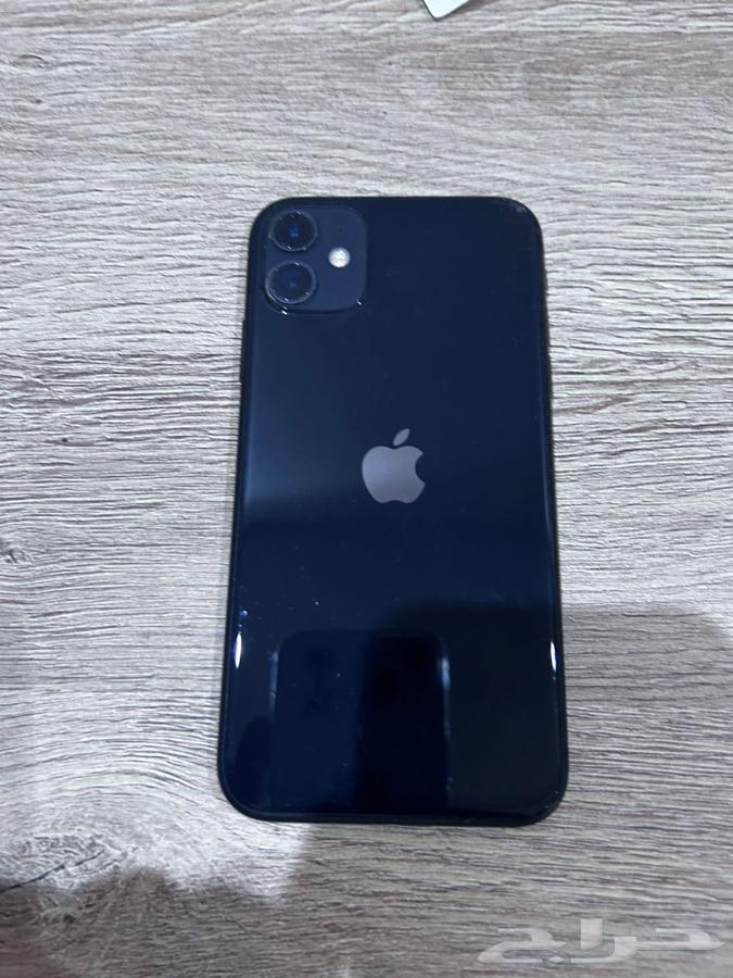 iPhone 11 mobile phone in good condition64383580735362110