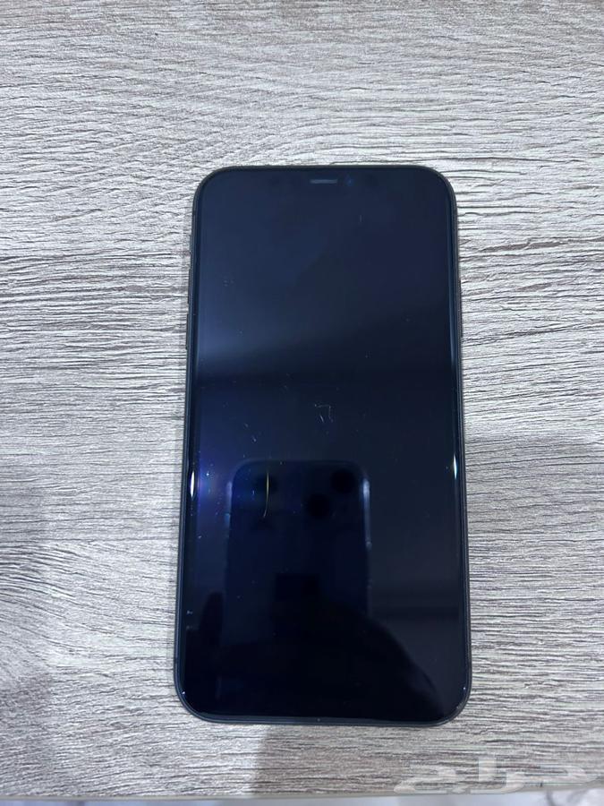 iPhone 11 mobile phone in good condition64383580735362111