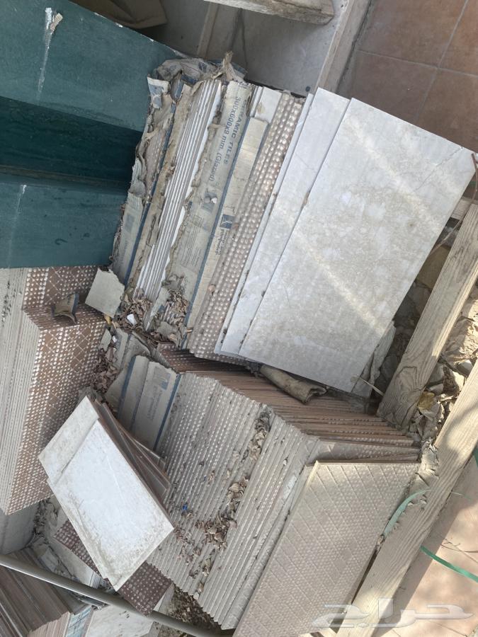 بلاط سيراميك للحمام وينفع لاي مكان64384409847681110